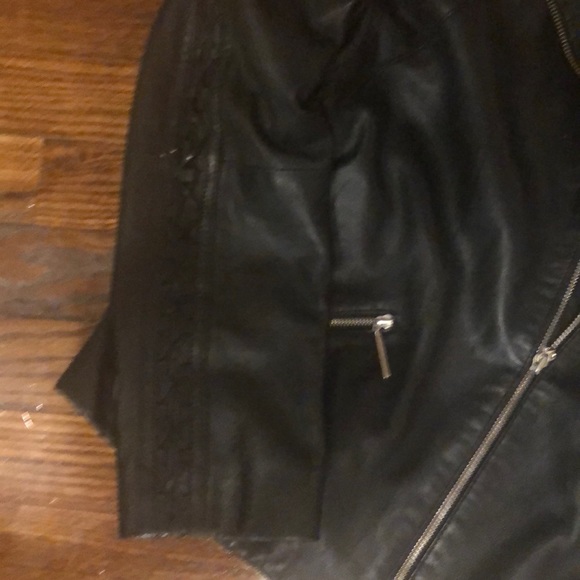 RIZAL Real Sharp Cutting-edge:Soft Lambs hide - Picture 6 of 8